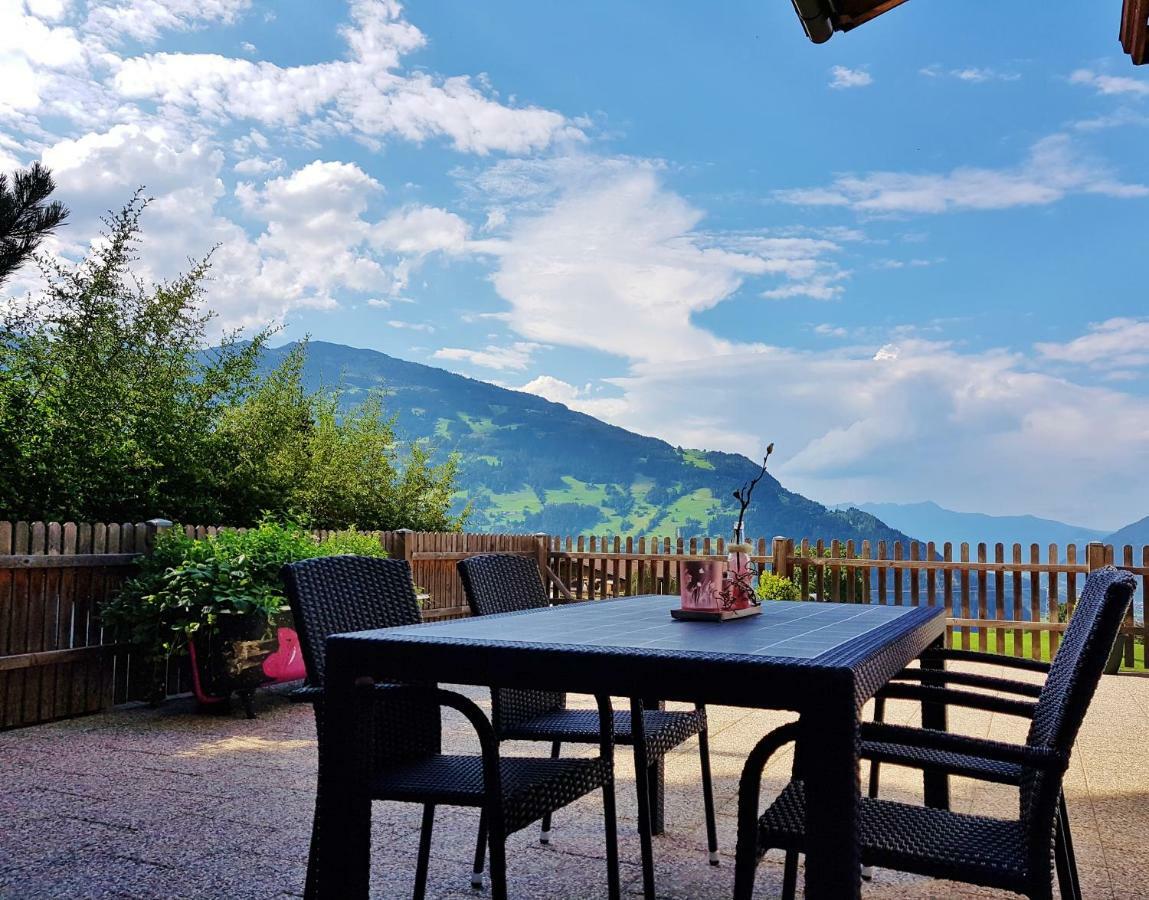Ferienwohnung Point Hainzenberg Εξωτερικό φωτογραφία